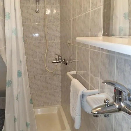 S Lijepim Pogledom Appartamento Punat