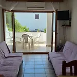 S Lijepim Pogledom بونات